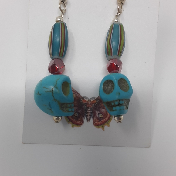 Handmade Skull Earrings With Repurposed Beads - Picture 7 of 8